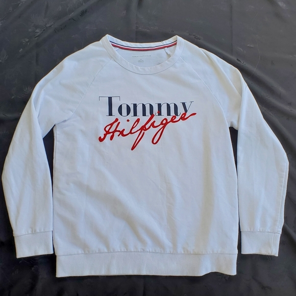 Tommy Hilfiger Women's Medium Long Sleeve - Picture 1 of 7